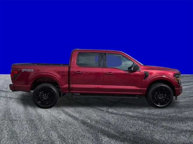 New 2026 Ruby Red Metallic Tinted Clearcoat Ford XLT image 3