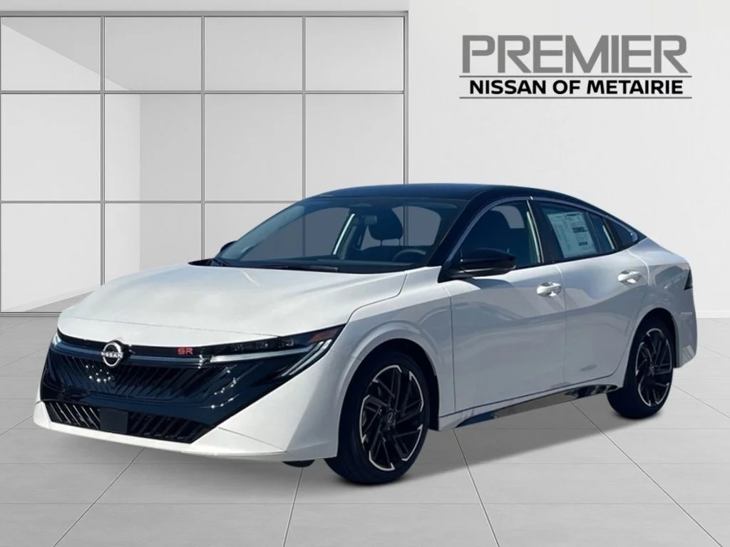 2026 Nissan Sentra SR CVT's photo