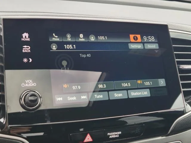 Used 2023  Honda EX-L image 28