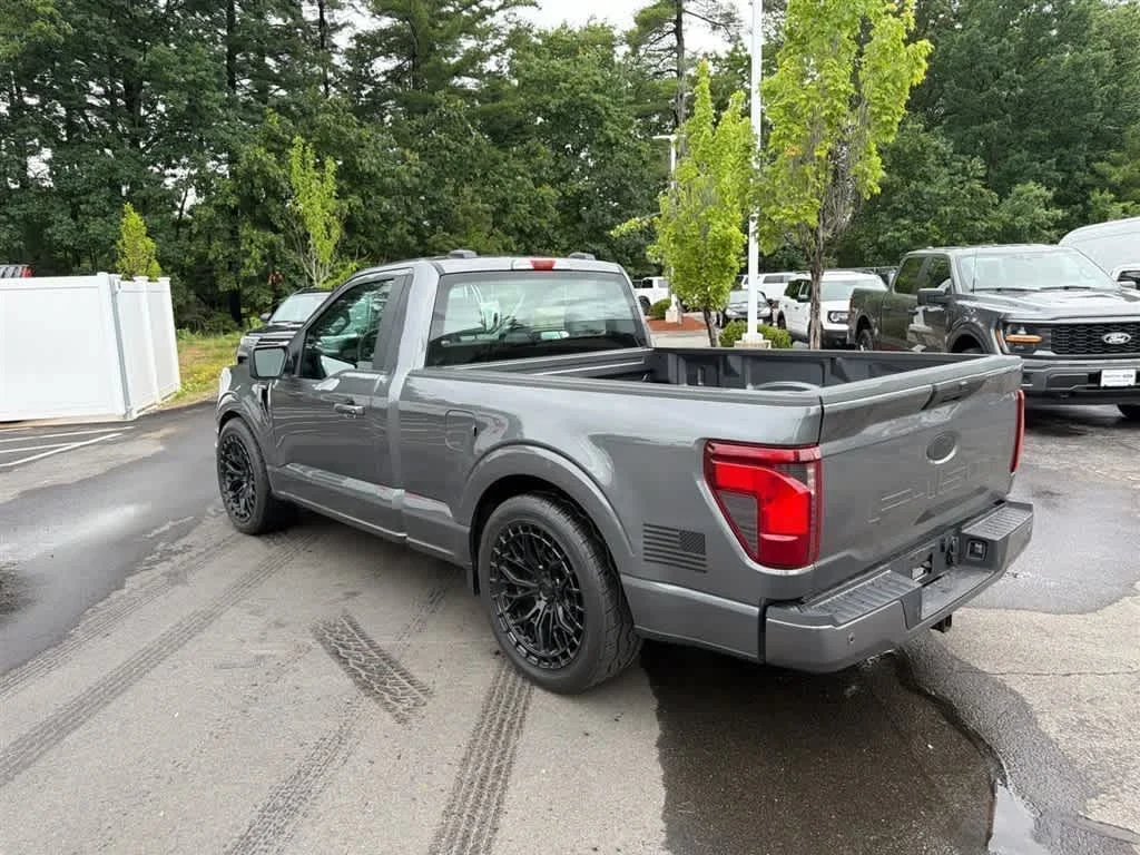 Used 2025 Carbonized Gray Metallic Ford XL image 9
