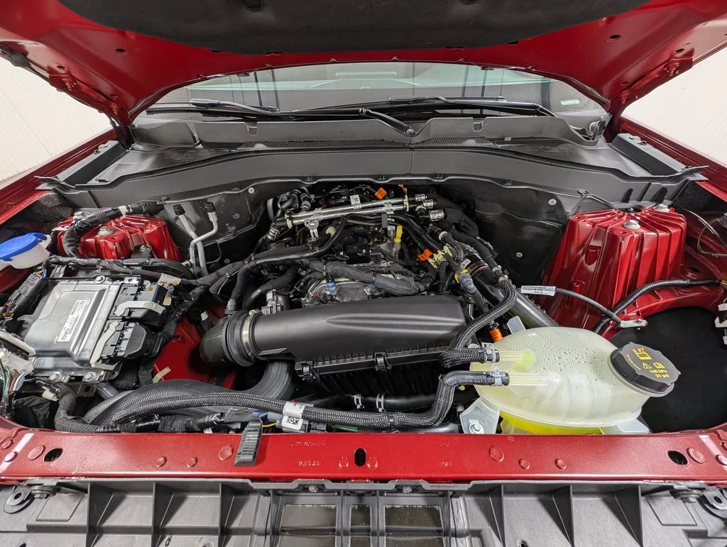 New 2027 Ruby Red Metallic Tinted Clearcoat Ford Active image 28