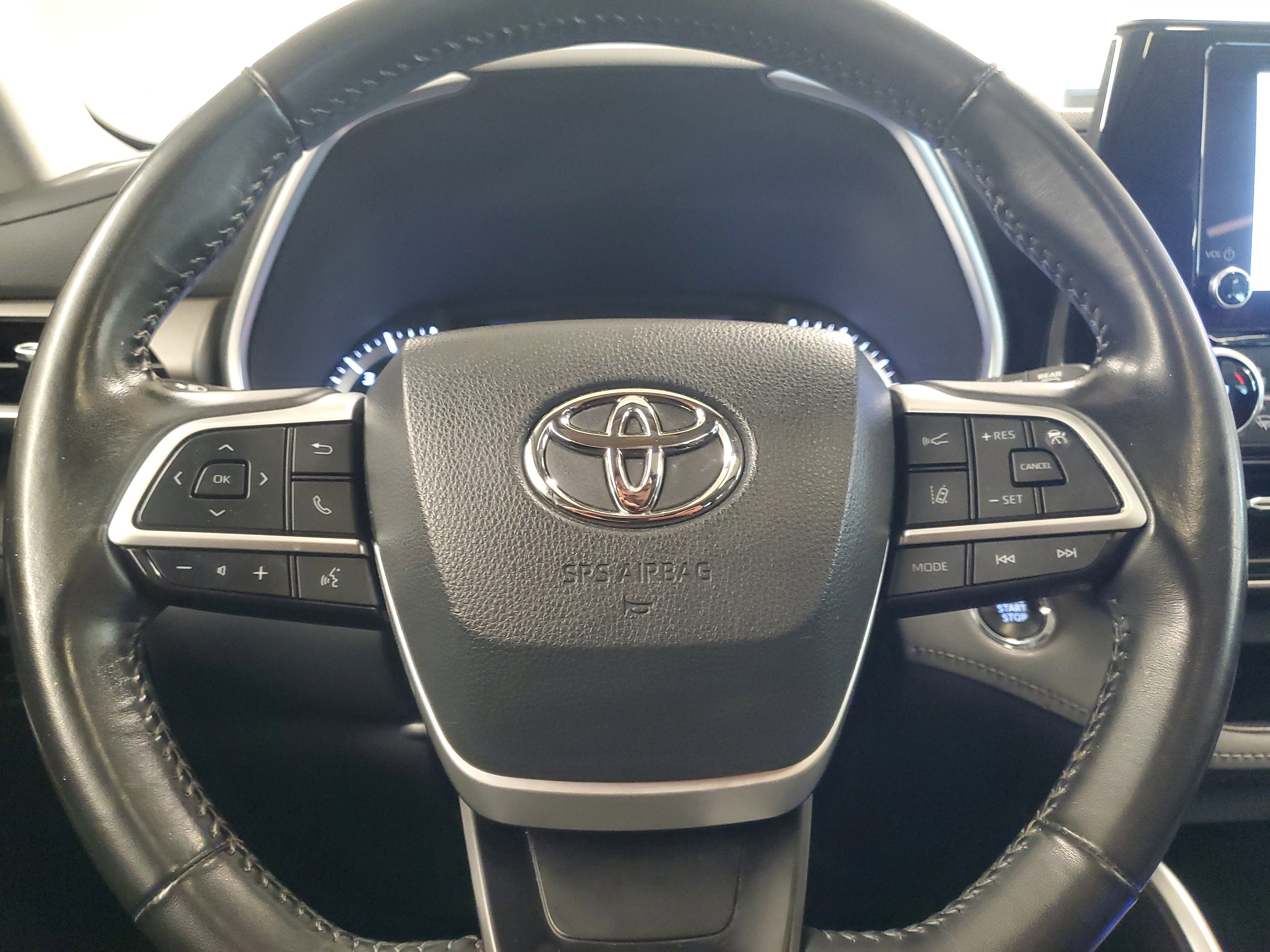 Used 2023 Blueprint Toyota XLE image 21