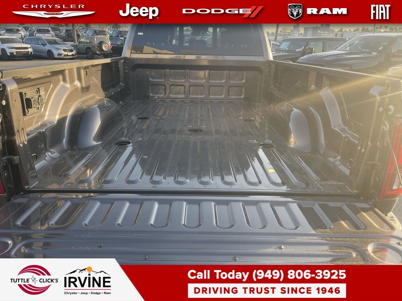 New 2026 Granite Crystal Metallic Clear-Coat Exterior Paint RAM Laramie image 27