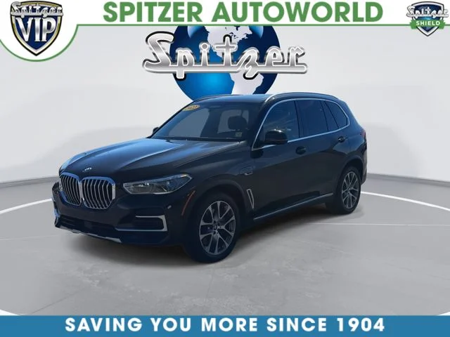 Used 2022 Black BMW xDrive45e image 4