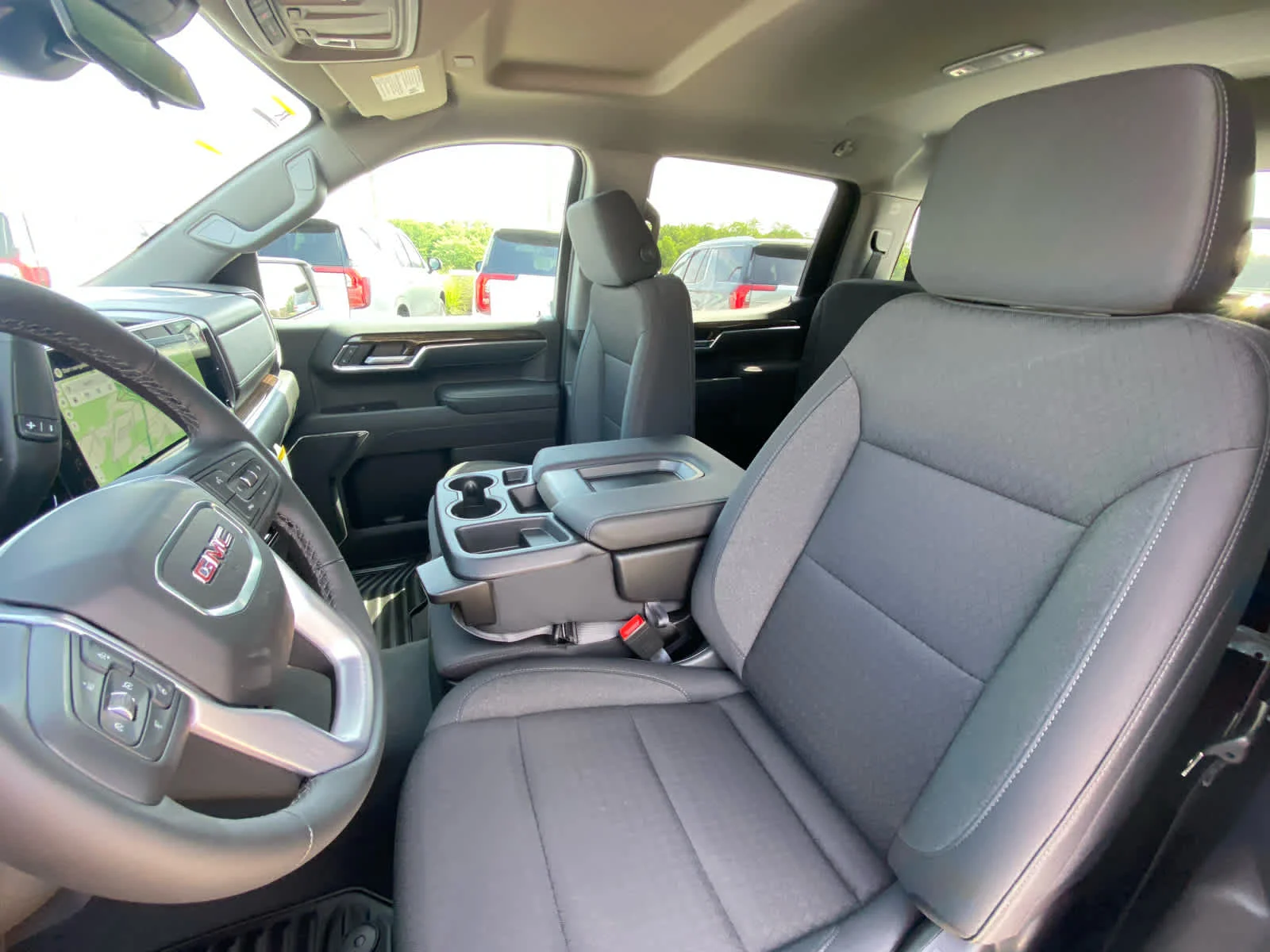 New 2026 Summit White GMC SLE image 19