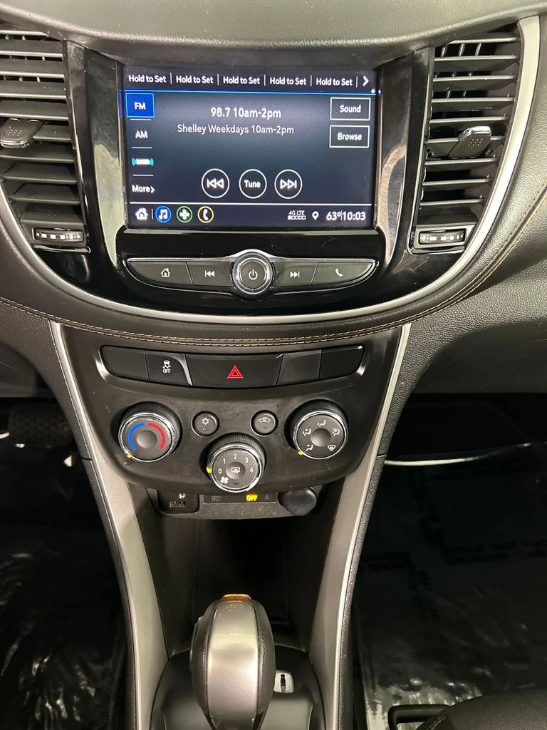 Used 2022 Gray Chevrolet LT image 14