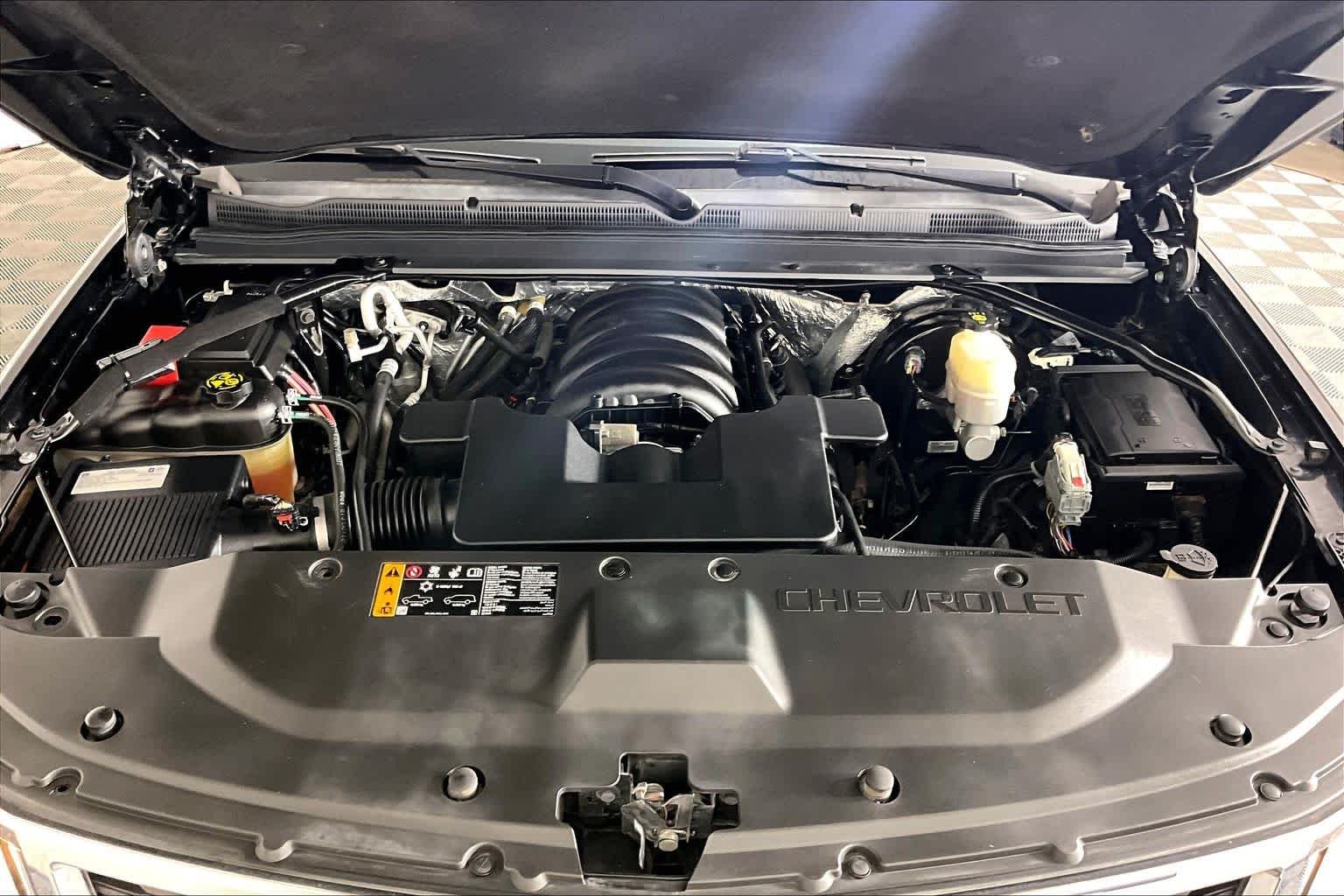 Used 2018 BLACK Chevrolet LS image 28