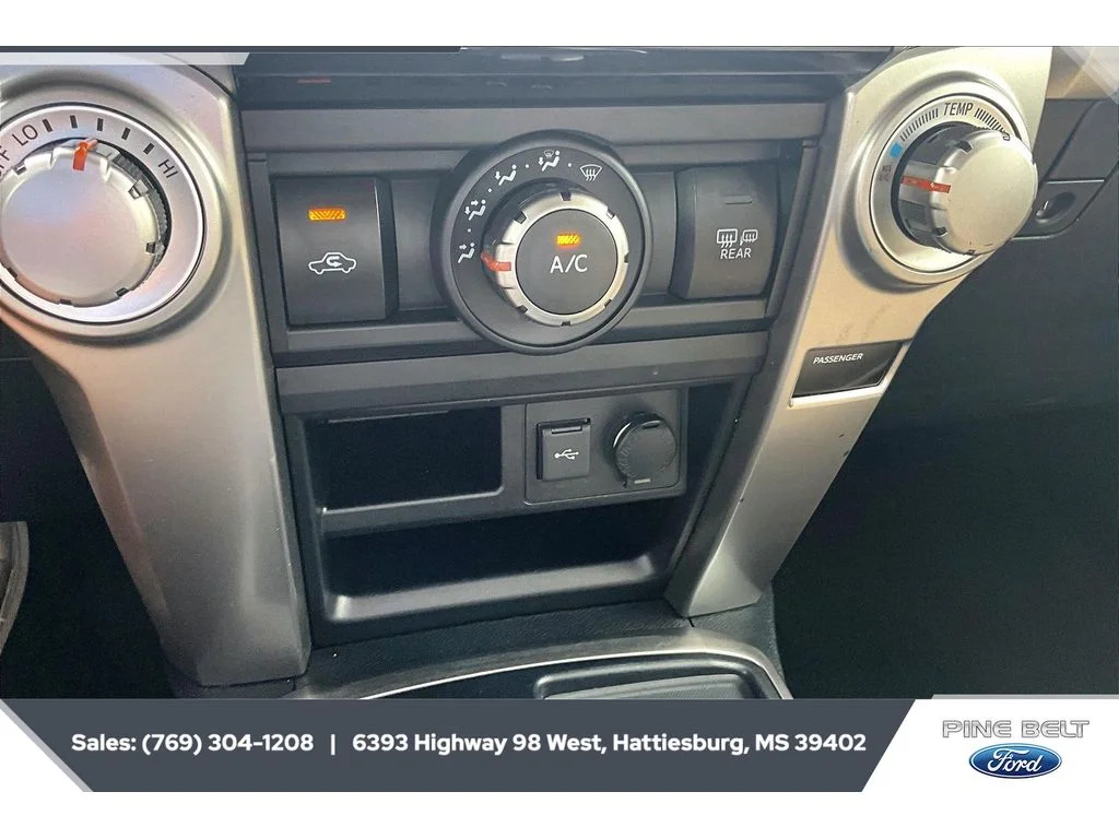 2020 Toyota 4Runner SR5 Premium - Photo 24