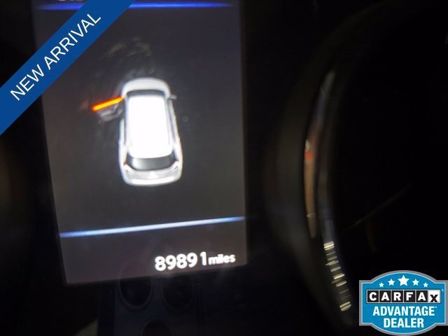 Used 2019 Gun Metallic Nissan SL image 11