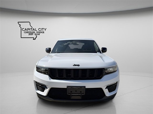 2023 Jeep Grand Cherokee Altitude X photo 2