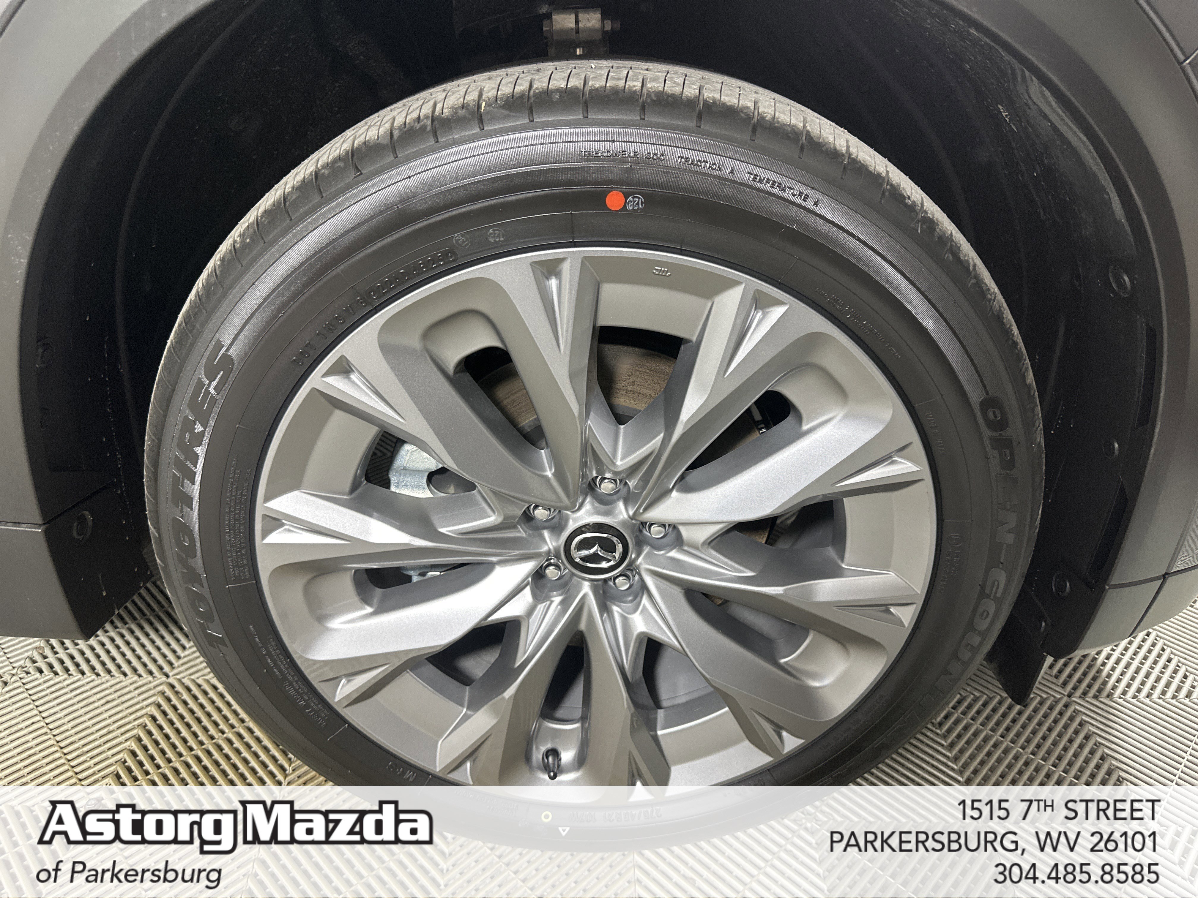 2026 Mazda CX-90 Preferred Package - Photo 27