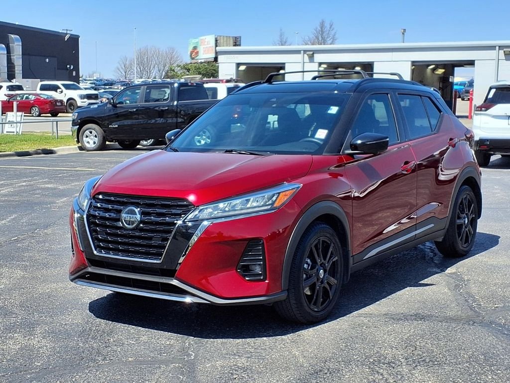 Certified 2021 Nissan Kicks SR with VIN 3N1CP5DV3ML560523 for sale in Kansas City