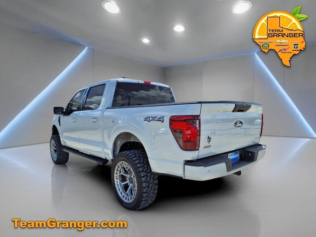Used 2026 White Ford XLT image 2