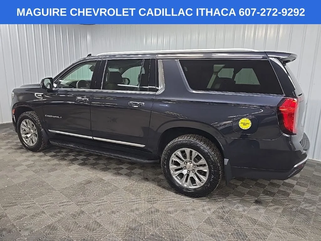 Used 2023 Silver GMC Denali image 4