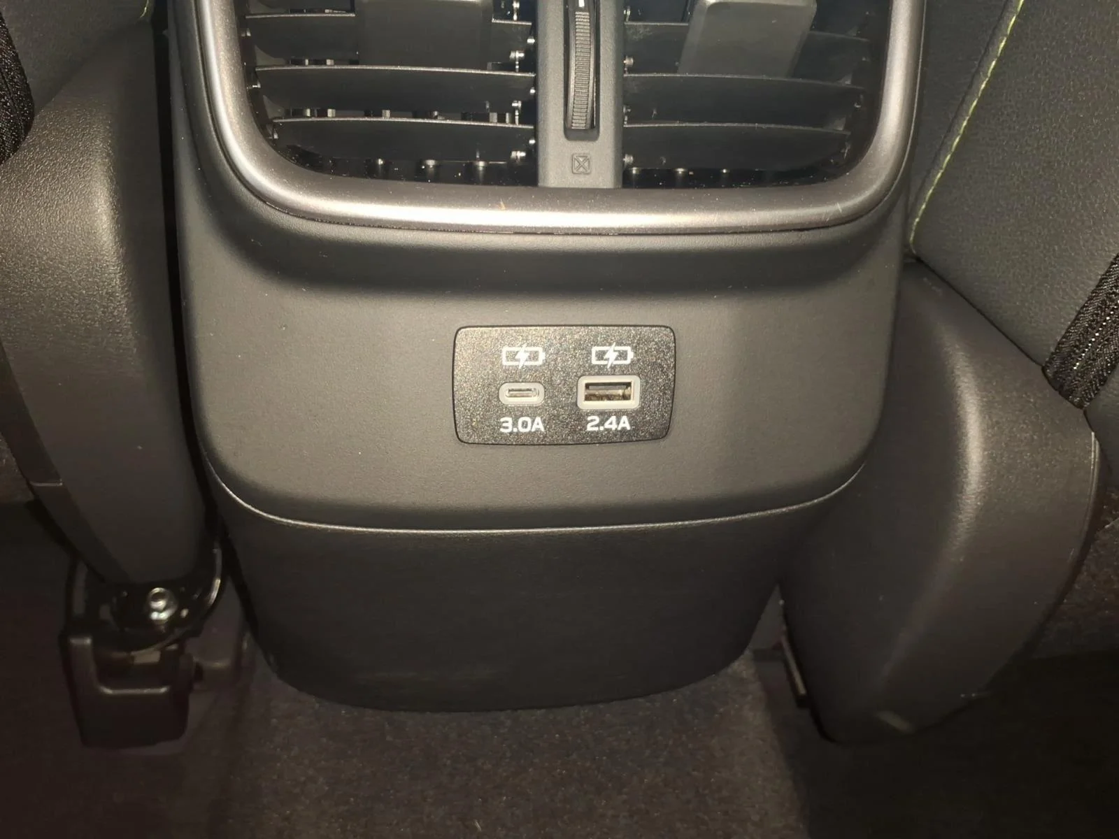 Certified Used 2025 Ice Silver Metallic Subaru Onyx Edition image 26