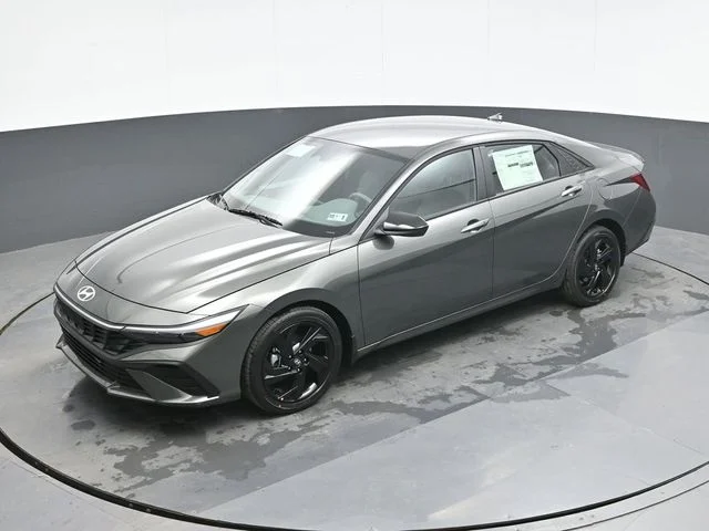 New 2026 Gray Hyundai SEL Sport image 13