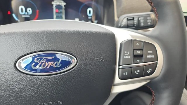 New 2026 Star White Metallic Tri-Coat Ford Active 4WD image 29