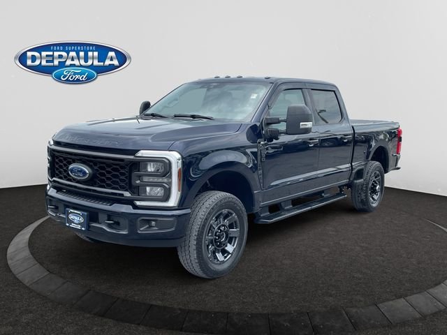 Used 2024 Blue Metallic Ford XLT image 1