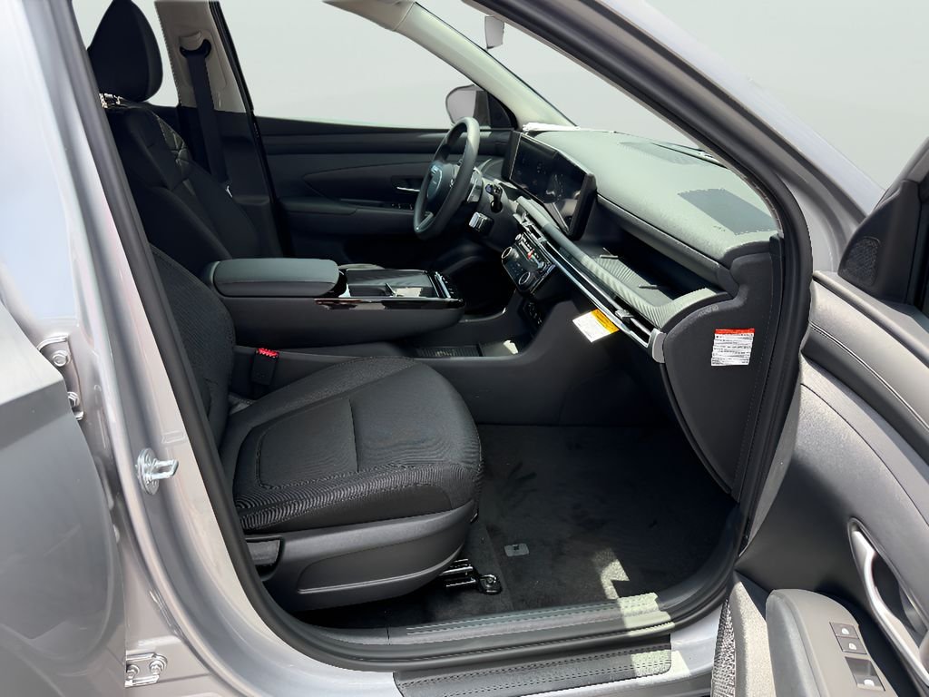New 2026 Shimmering Silver Hyundai SEL FWD image 51
