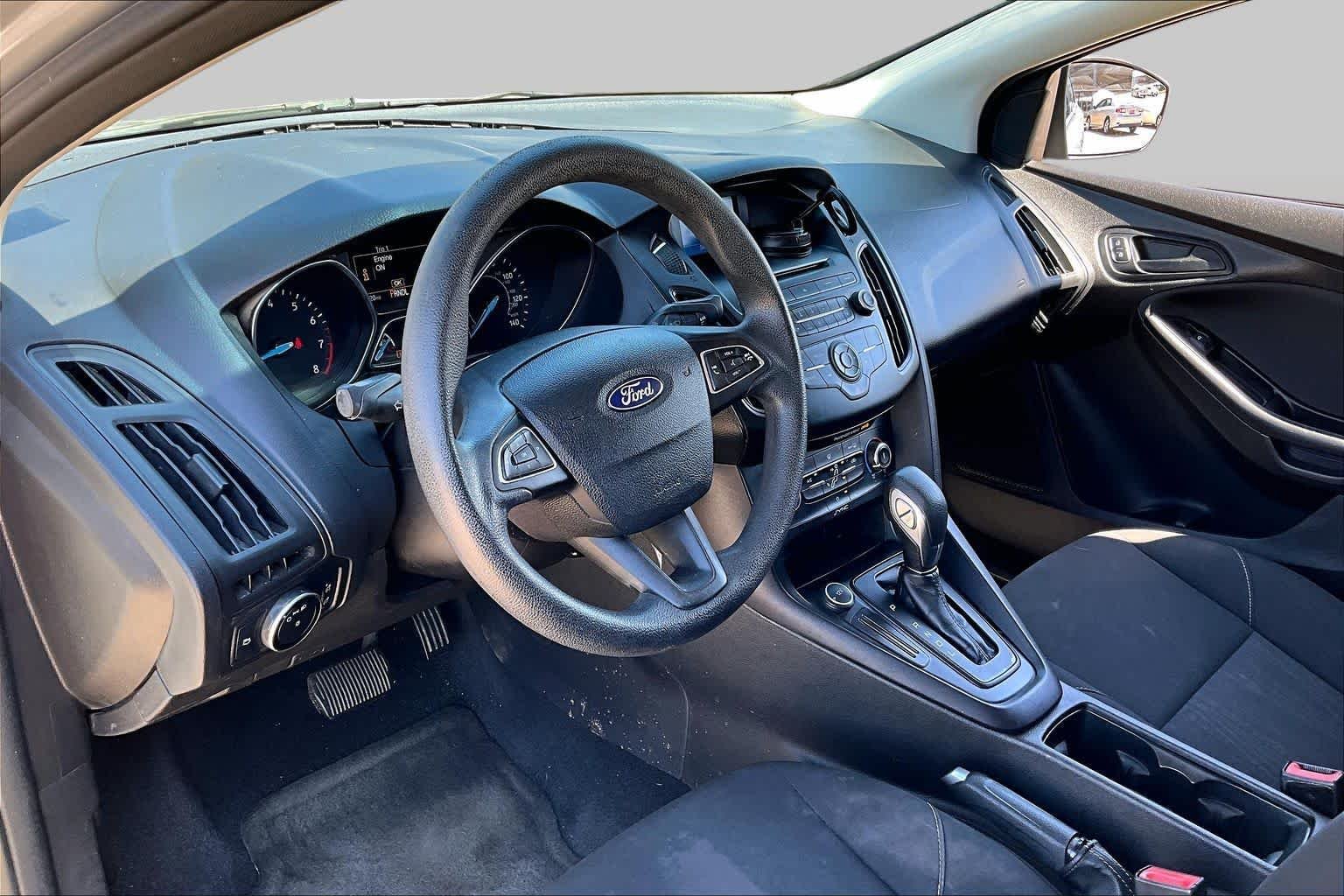 Used 2015 Ingot Silver Ford S image 16