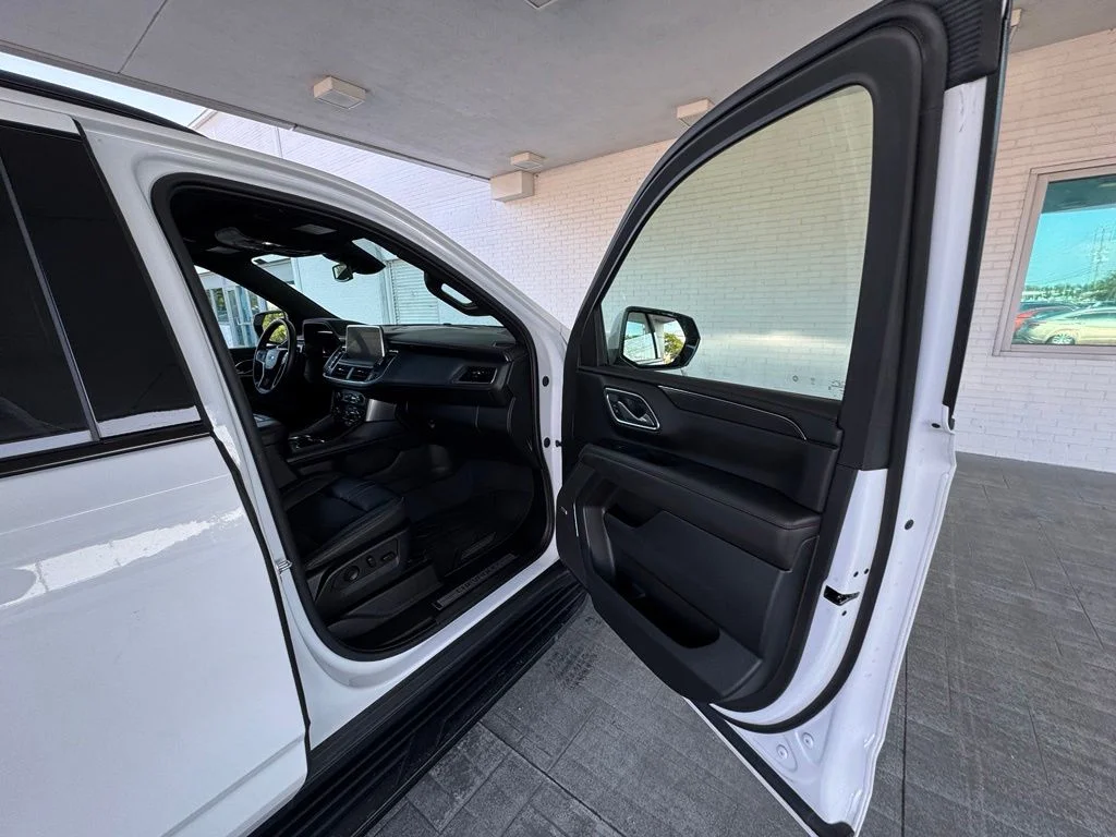 Used 2024 White Chevrolet RST image 15