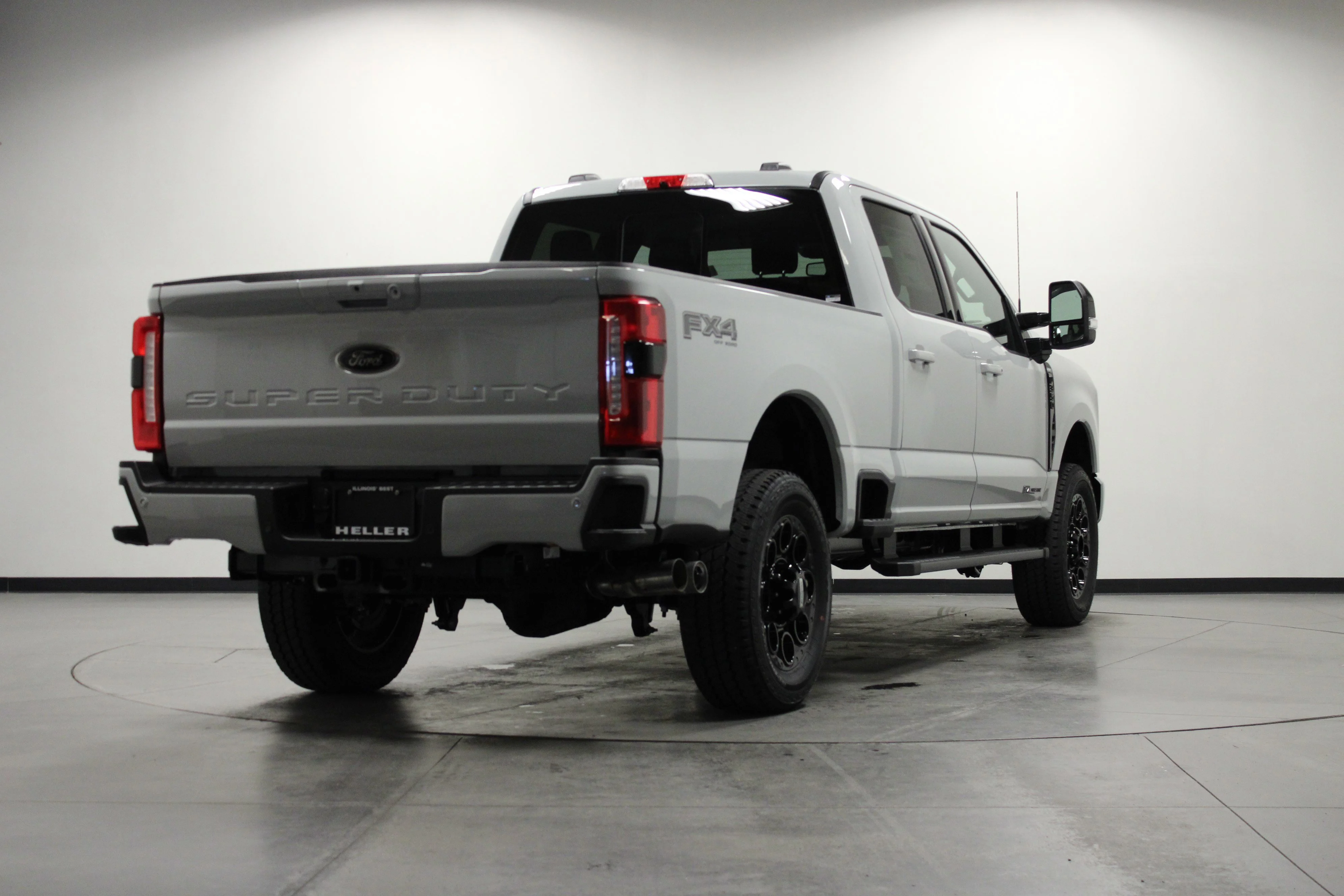 New 2026 Avalanche Ford F-350® Lariat® image 4