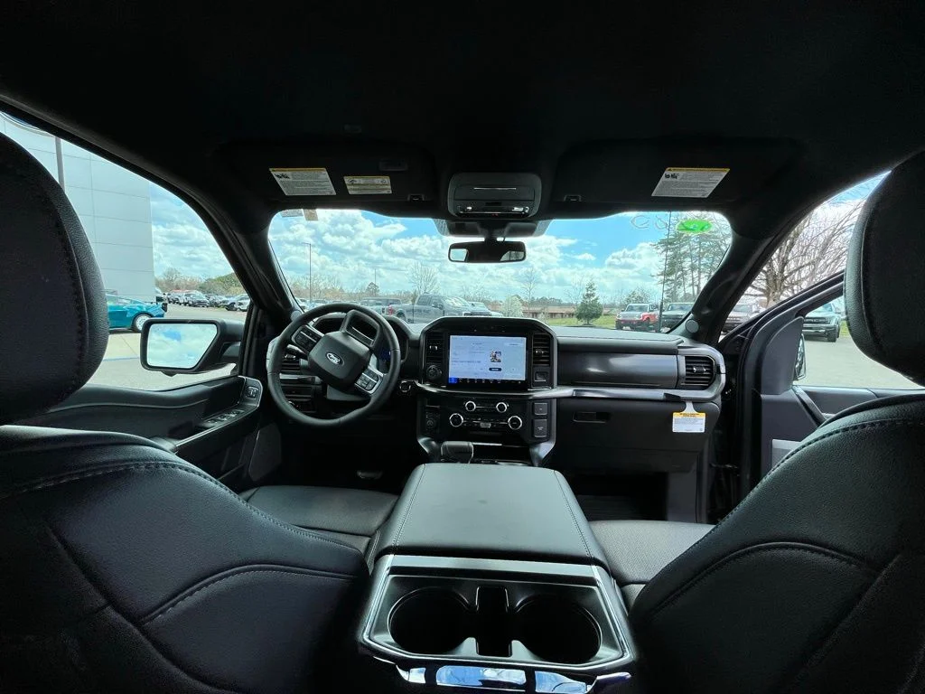 New 2026 Gray Ford Lariat image 13
