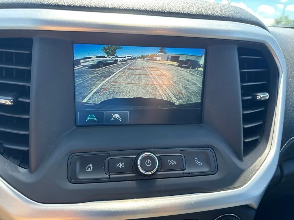Used 2019 Gray GMC SLE-1 image 19