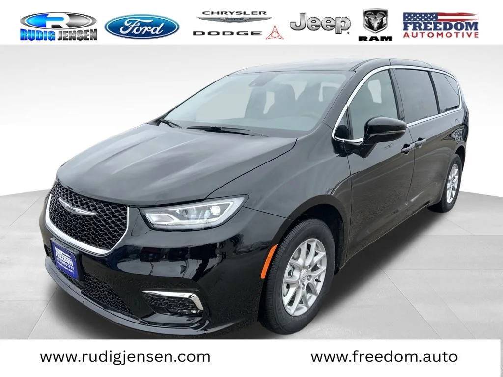 2026 Chrysler Pacifica