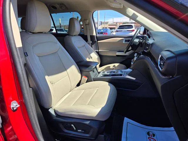 Used 2023 Red Ford Limited image 21