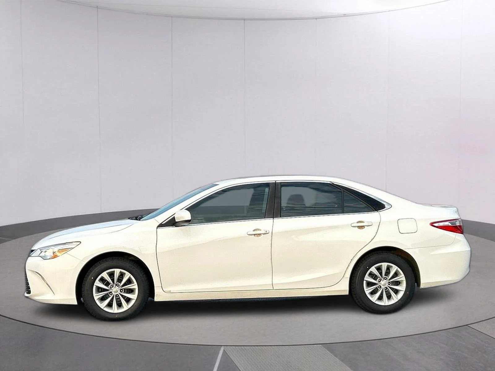 Used 2017 Toyota Camry LE with VIN 4T1BF1FK3HU731351 for sale in Lucedale, MS