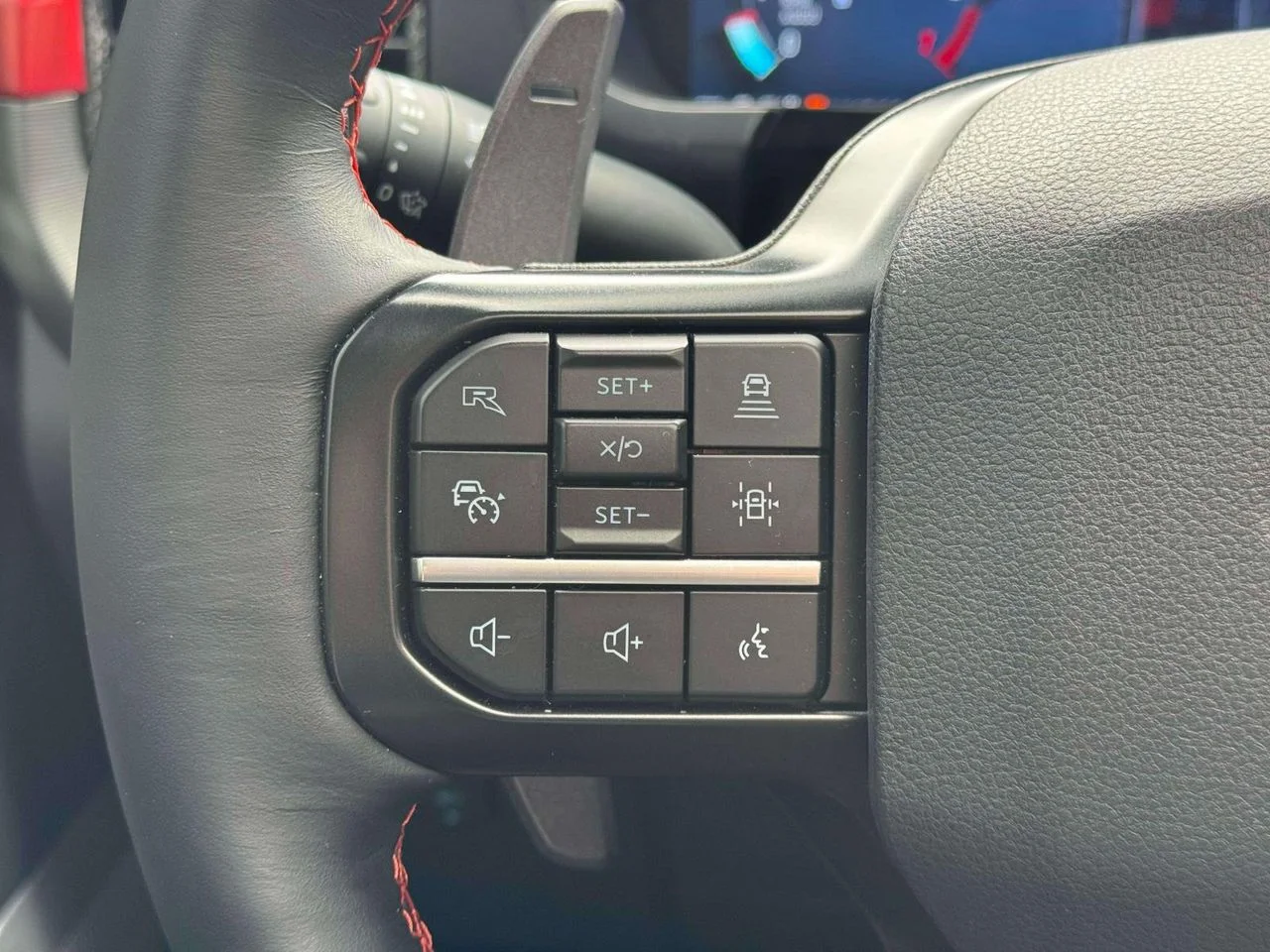 Used 2024 Avalanche Ford Raptor image 27