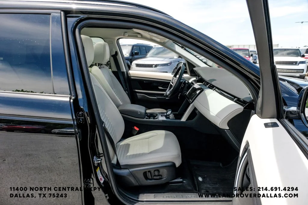 Used 2025 Black Land Rover S image 34
