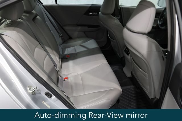 Certified Used 2013 Silver Honda EX-L image 14