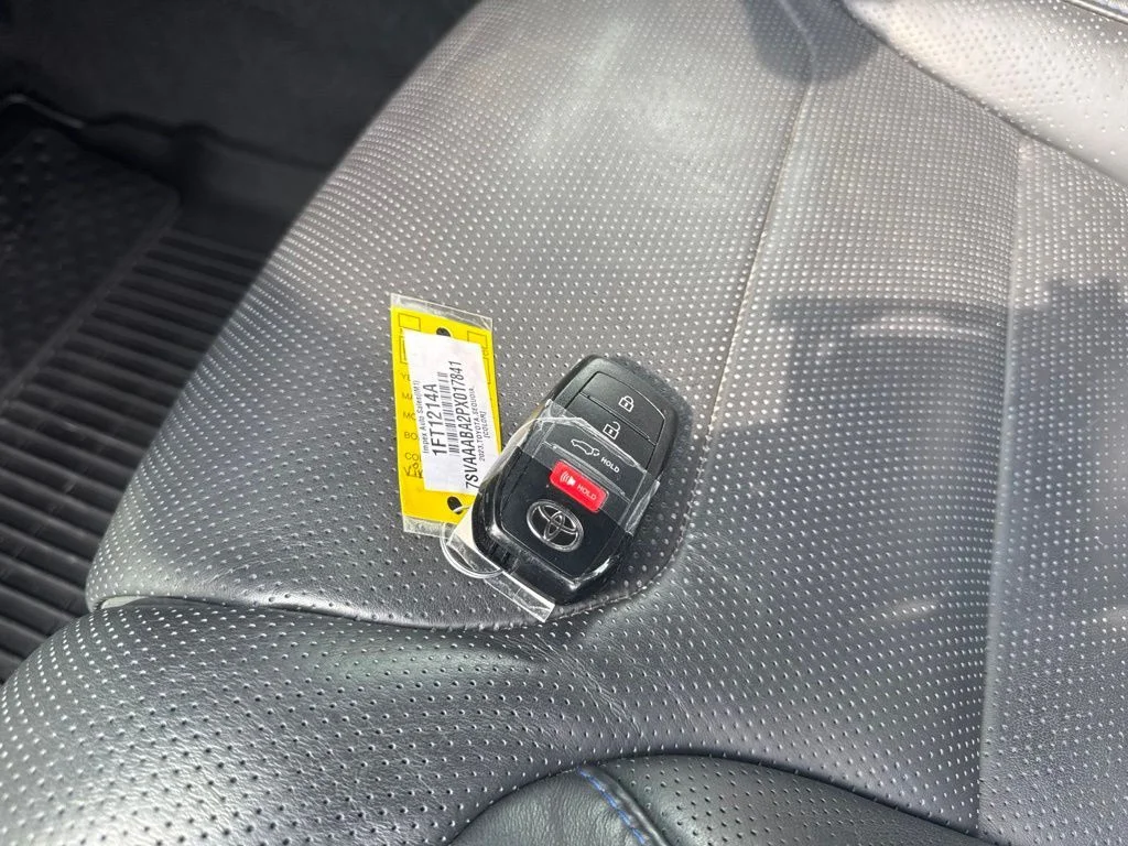 Used 2023 Black Toyota Platinum image 35