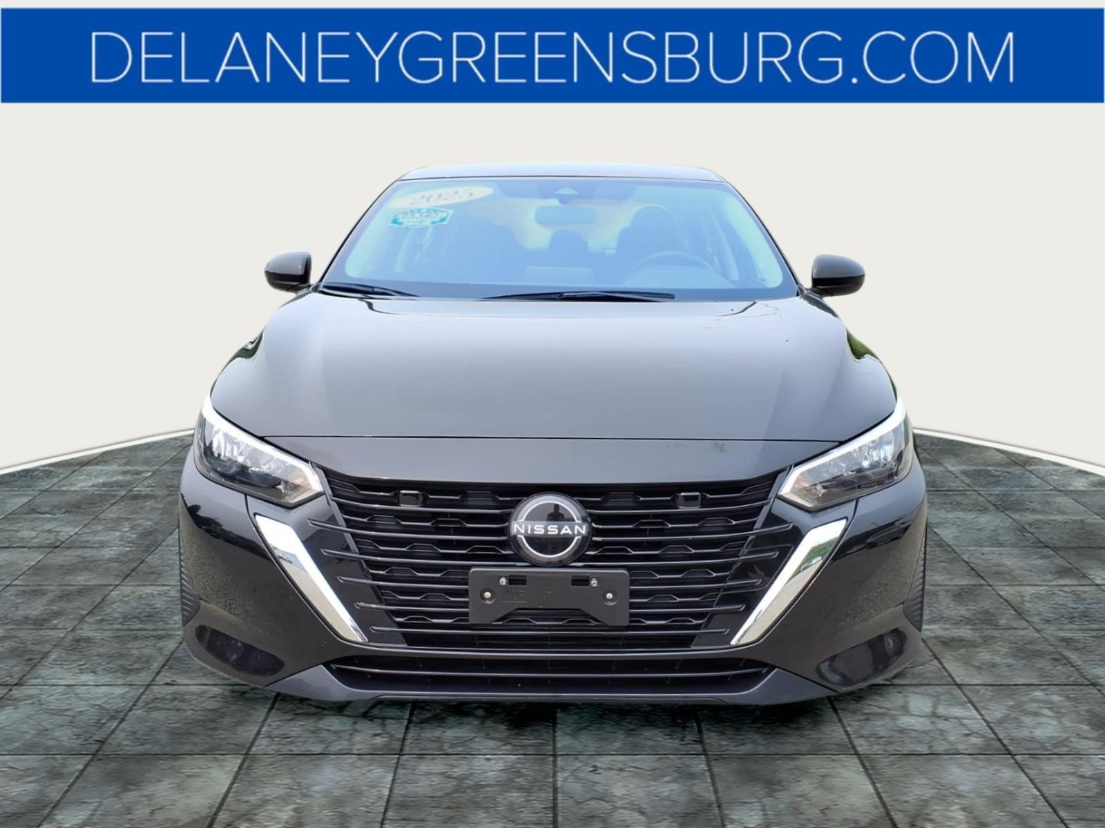 Used 2025 Super Black Kh3 Nissan SV image 8