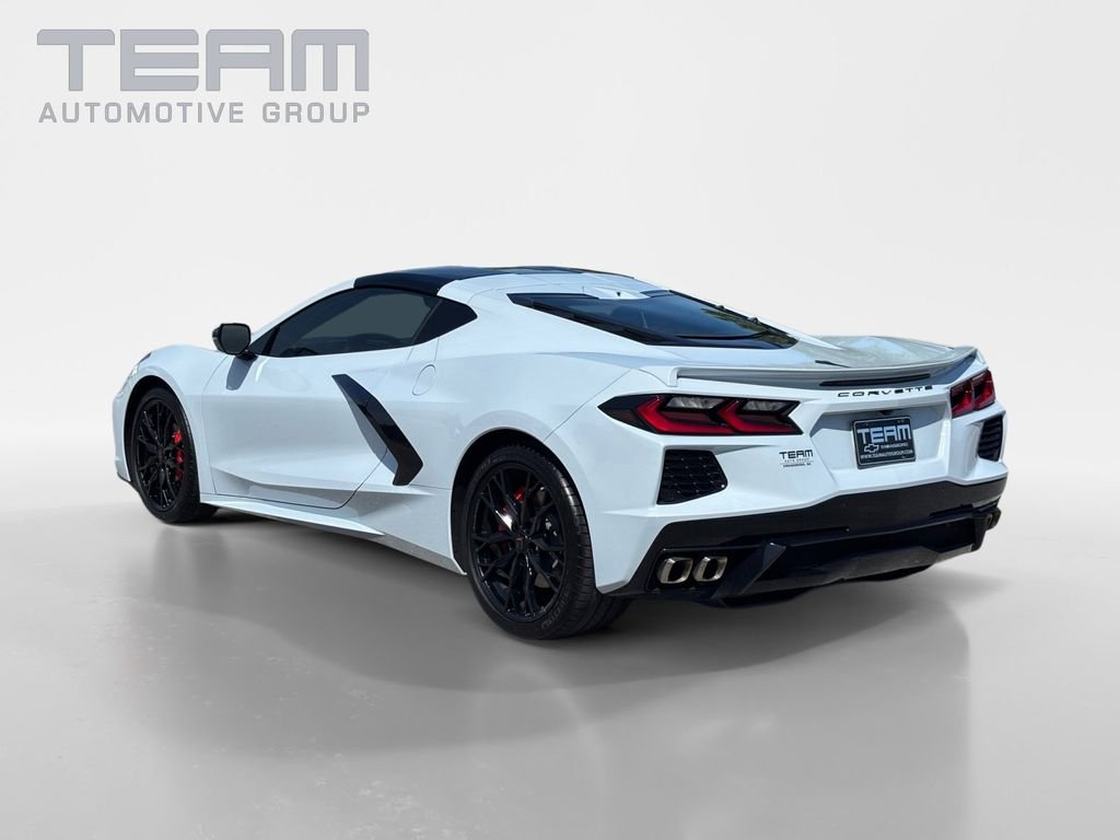 Used 2023 White Chevrolet Stingray image 5
