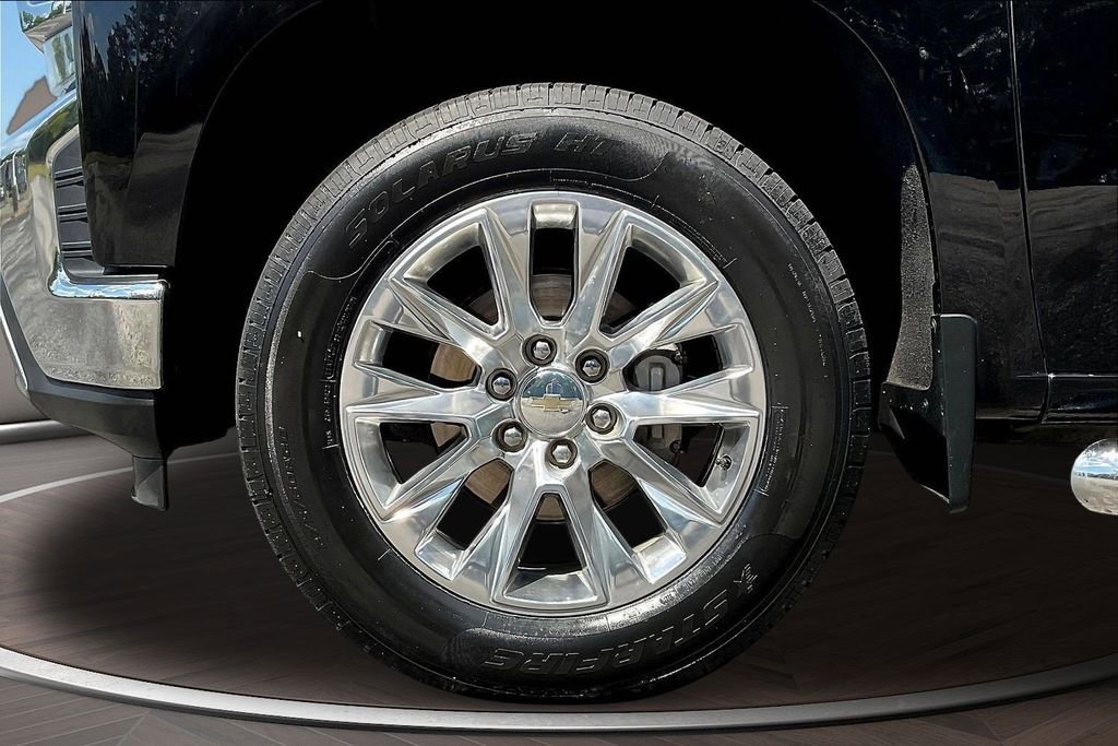 Used 2022 Black Chevrolet LTZ image 37