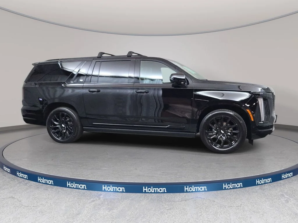 Used 2025 Black Cadillac Sport image 4