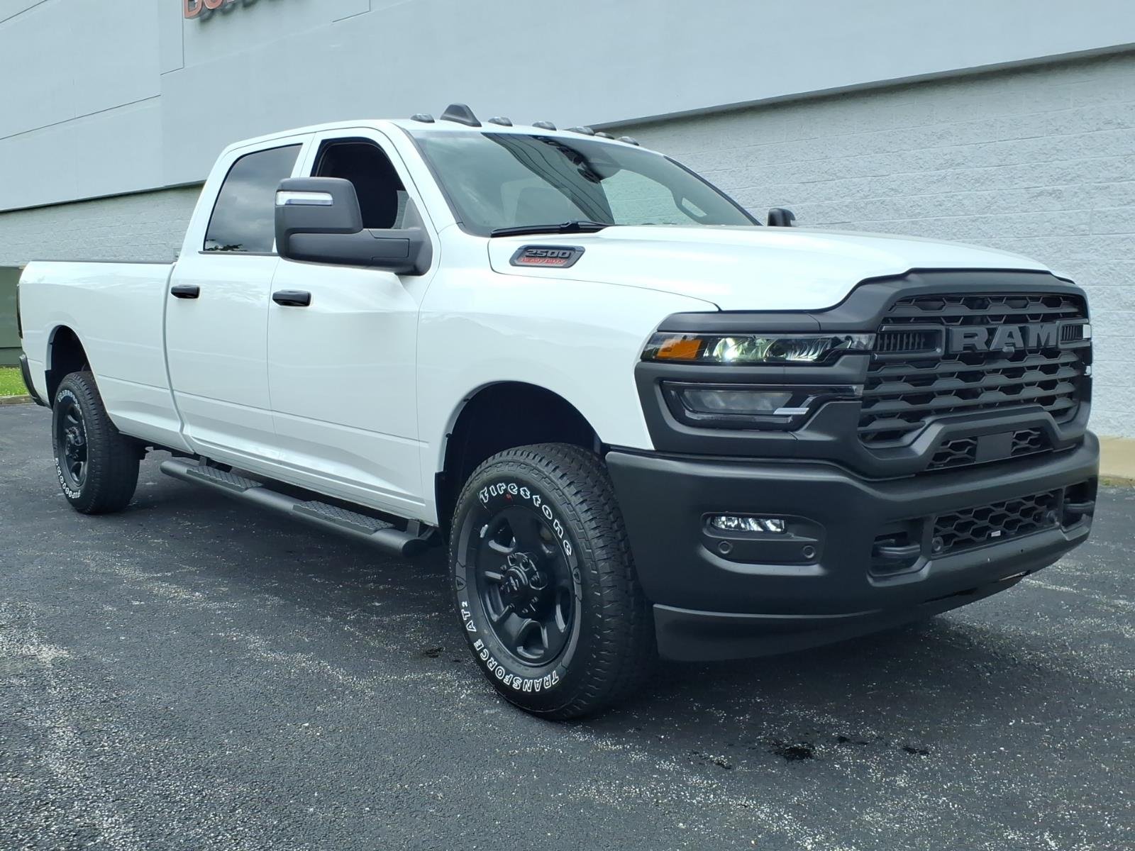 New 2026 Bright White Clear-Coat Exterior Paint RAM Tradesman image 2