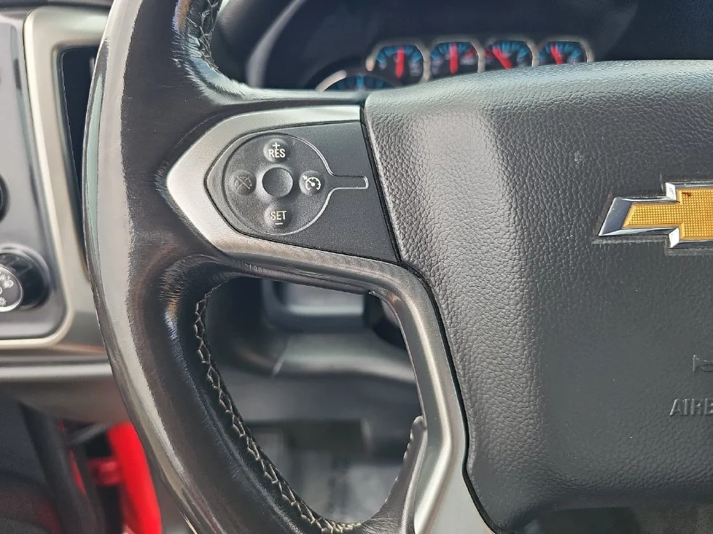 Used 2018 Red Chevrolet LT image 16