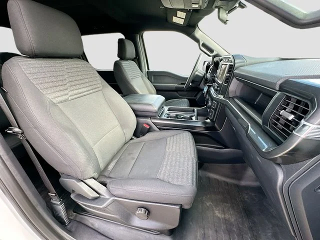 Used 2023 White Ford XL image 27