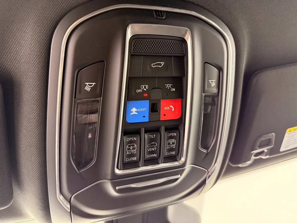 Used 2026 White Jeep Limited Reserve image 29