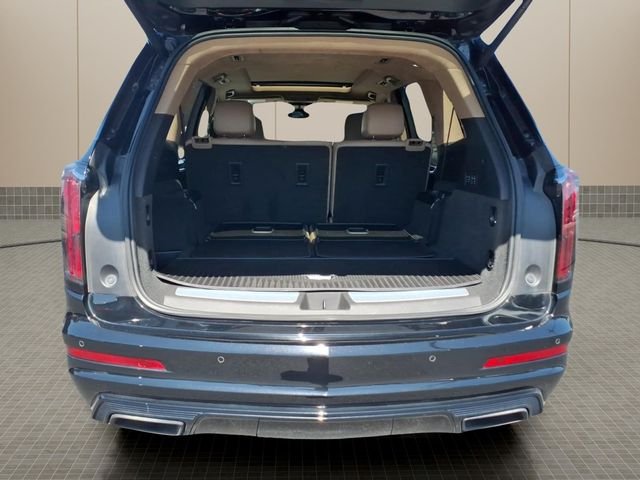 Used 2020 Black Cadillac Sport image 8