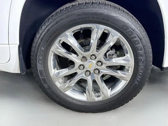 Used 2019 White Chevrolet High Country image 33
