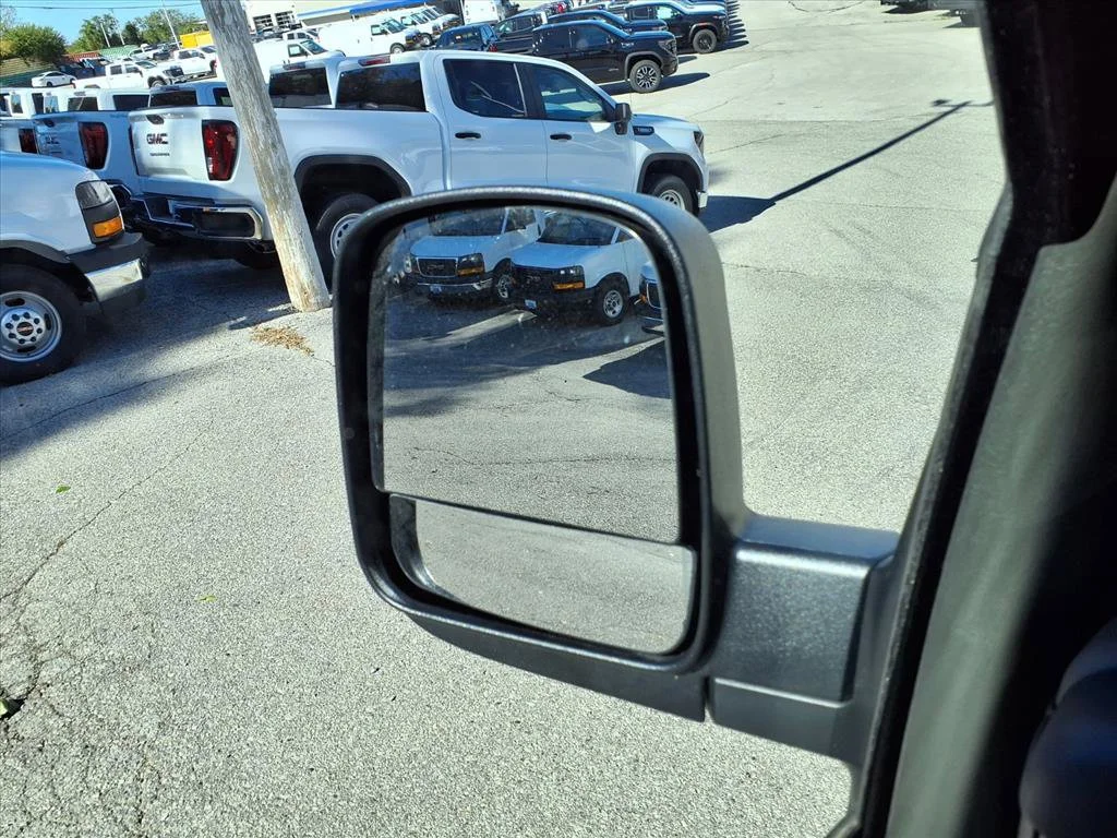 New 2025 Summit White GMC Work Van image 21