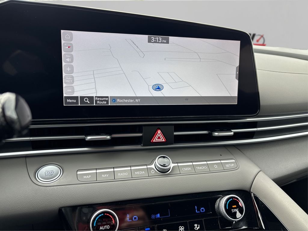 Used 2023 Red Hyundai SEL image 31