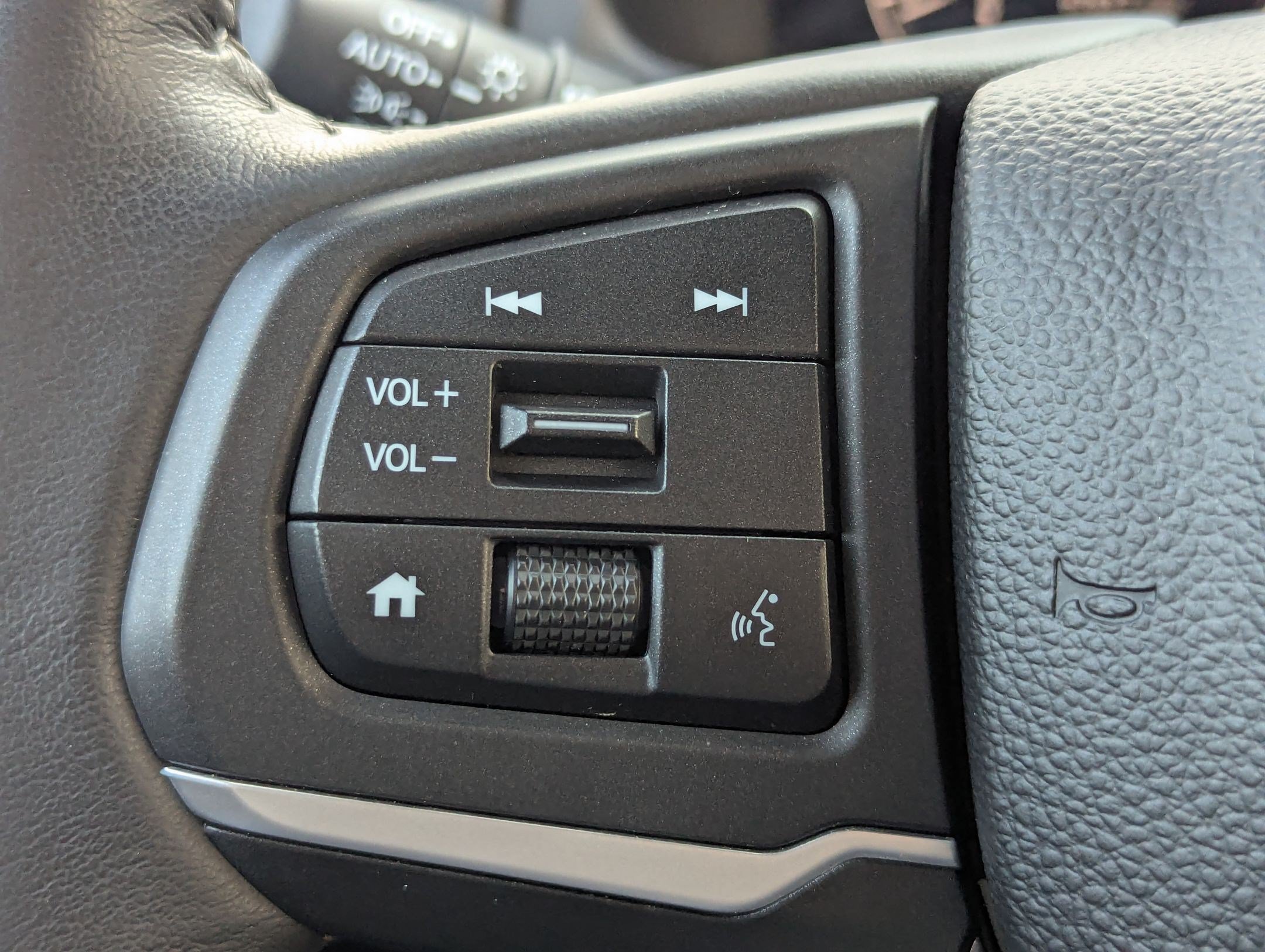 Certified Used 2024 Sonic Gray Pearl Honda Sport image 45
