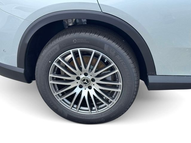 New 2027 Cirrus Silver Metallic Mercedes-Benz GLC 300 image 8