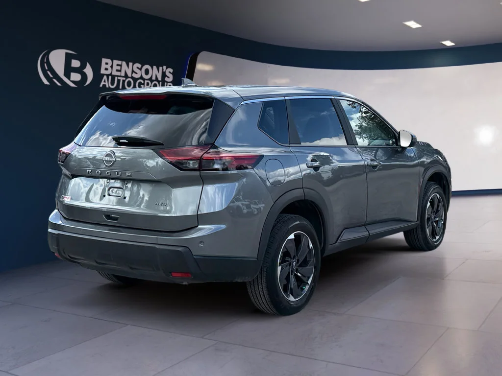 Used 2026 Gray Nissan SV image 5